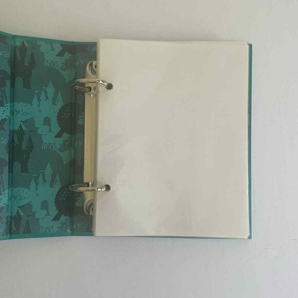 Disney World 2000's Millennium‎ Teal Blue Never Used Character Autograph Book - Picture 6 of 9